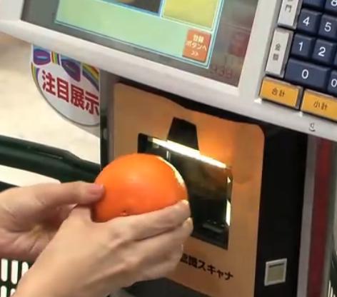 东芝泰格在超市展示不用条码直接扫描商品
